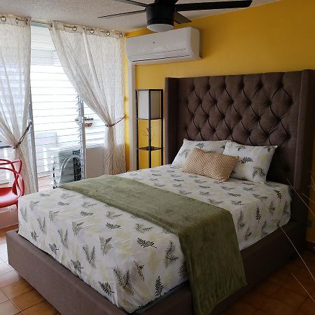 Gorgeous Beach Front Studio With Electricity Water Ac ลูควิโญ ภายนอก รูปภาพ
