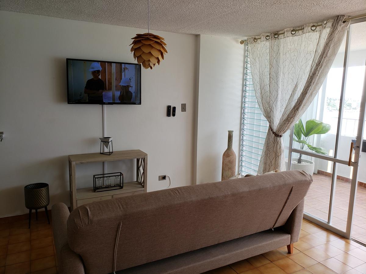 Gorgeous Beach Front Studio With Electricity Water Ac ลูควิโญ ภายนอก รูปภาพ